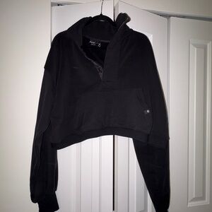 POPFLEX OOEY GOOEY CROP Black Half-Zip Sweatshirt